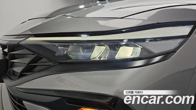 Hyundai AVANTE Новый Avante (CN7) — Фото автомобиля 17