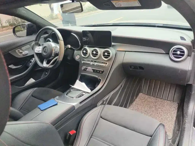 Mercedes-Benz C-Class — Фото автомобиля 12