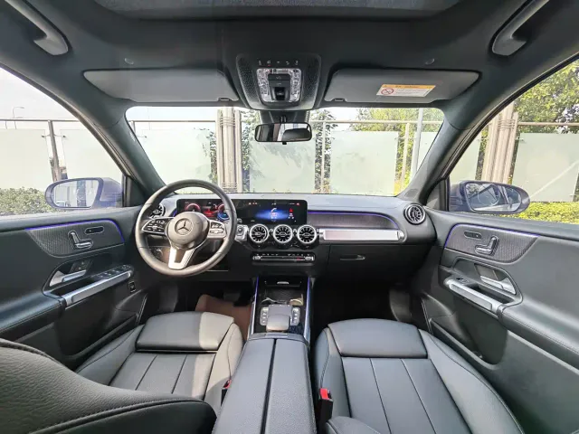 Mercedes-Benz EQB — Фото автомобиля 9