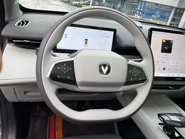 Changan UNI-Z — Фото автомобиля 6