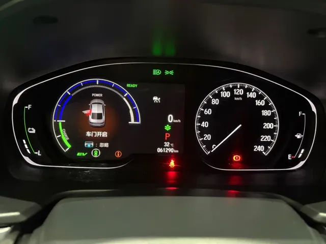 Honda Accord — Фото автомобиля 14