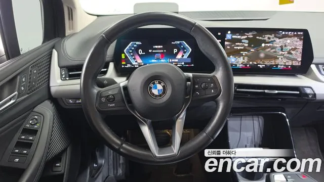 BMW 2 Series U06 — Фото автомобиля 14