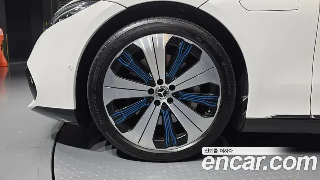 Mercedes-Benz EQS V297 — Фото автомобиля 5