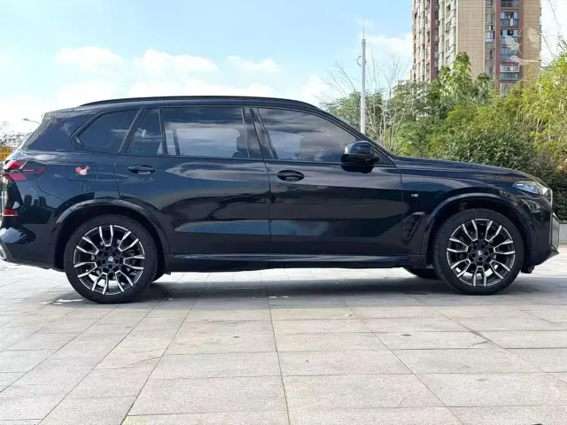 BMW X5 — Фото автомобиля 7