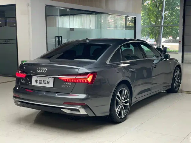 Audi A6L — Фото автомобиля 25