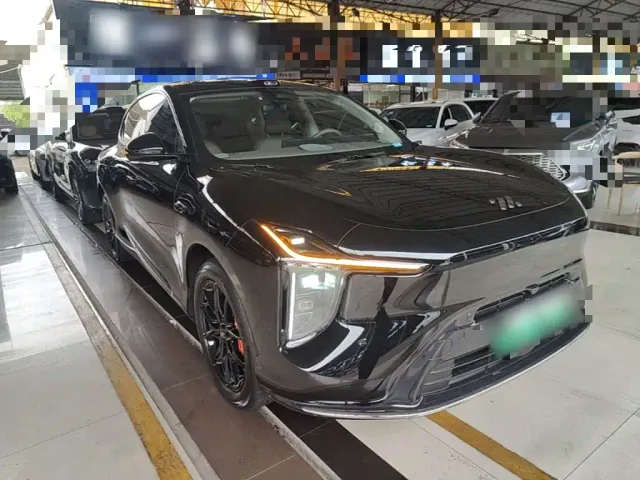 IM Motors LS6 — Фото автомобиля 3