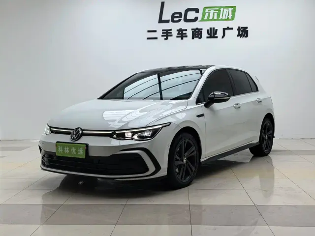 Фотография автомобиля — Volkswagen Golf