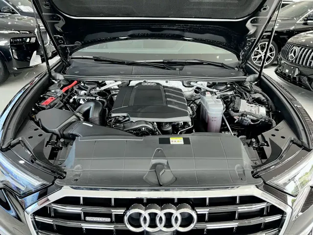 Audi A6L — Фото автомобиля 24