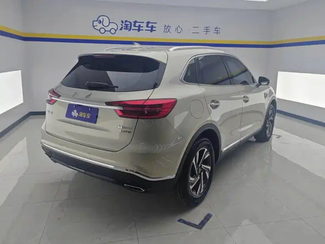 Hongqi HS5 — Фото автомобиля 3
