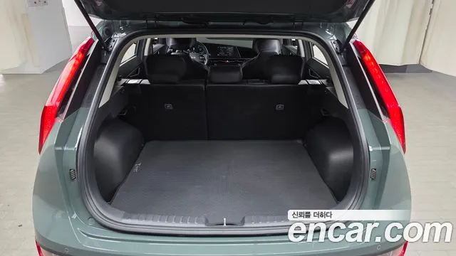 Kia Niro The All New Niro Trendy — Фото автомобиля 17