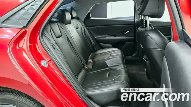 Hyundai AVANTE Smart — Фото автомобиля 12