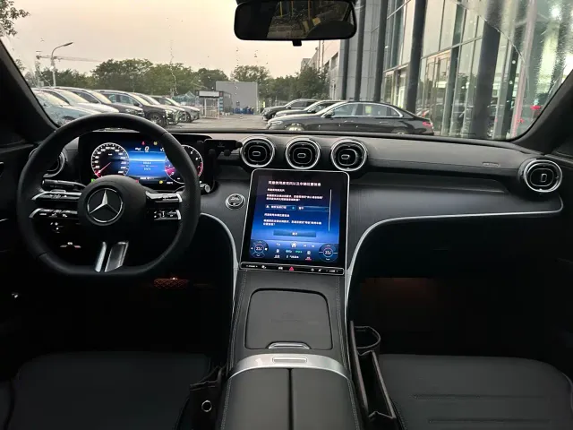 Mercedes-Benz C-Class — Фото автомобиля 17