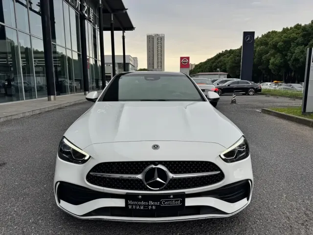 Mercedes-Benz C-Class — Фото автомобиля 2