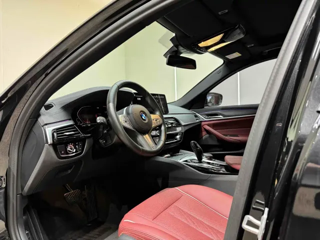 BMW 5 Series — Фото автомобиля 11