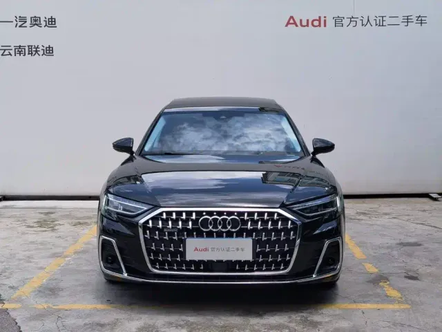 Audi A8 — Фото автомобиля 2