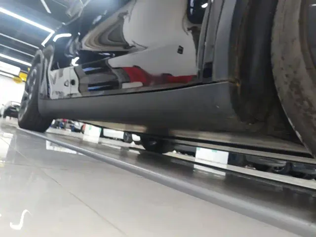 Tesla Model Y — Фото автомобиля 20