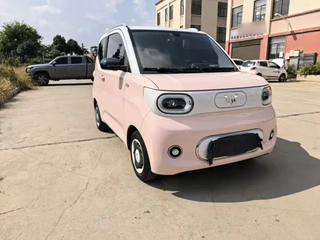 Wuling Hongguang Mini EV — Фото автомобиля 2