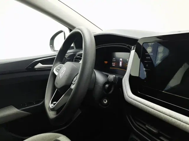 Volkswagen Tharu — Фото автомобиля 22