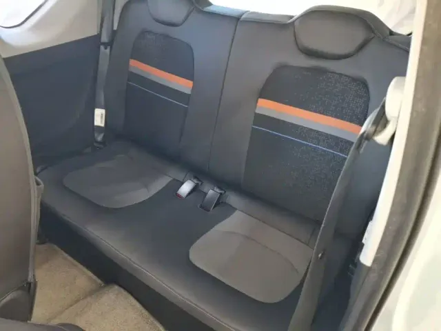 Wuling Hongguang Mini EV — Фото автомобиля 16