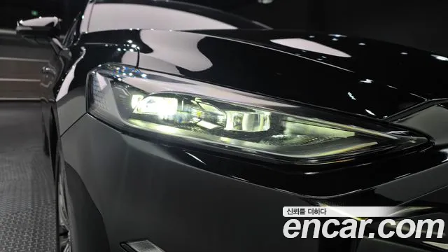 Kia K8 Hybrid — Фото автомобиля 7