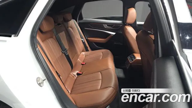 Audi A6 C8 — Фото автомобиля 11