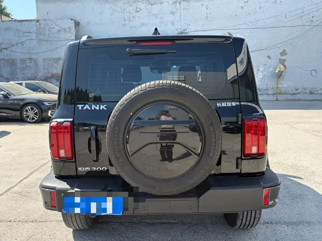 Tank Tank 300 2023 Urban Edition 2.0T Very Stylish — Фото автомобиля 4