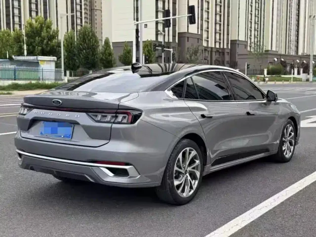 Ford Mondeo — Фото автомобиля 4