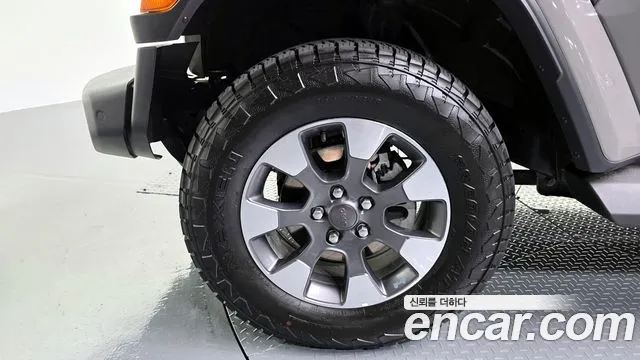 Jeep Wrangler Wrangler (JL) 2.0 Overland 4 двери — Фото автомобиля 5