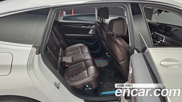 BMW Gran Turismo — Фото автомобиля 11