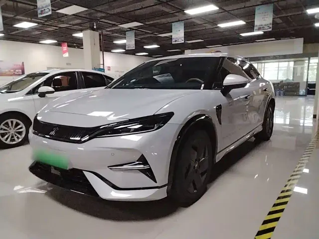 Фотография автомобиля — BYD Song L EV