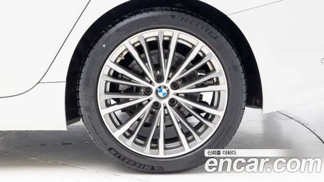 BMW 3 Series G20 — Фото автомобиля 5