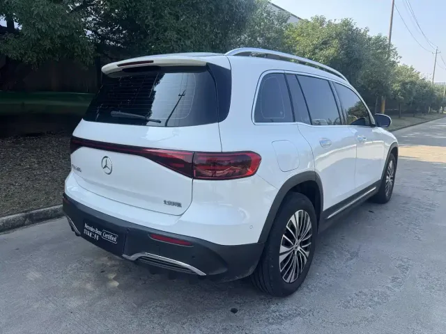 Mercedes-Benz EQB — Фото автомобиля 22