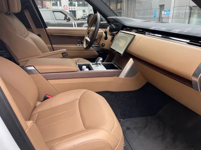Land Rover Range Rover — Фото автомобиля 8