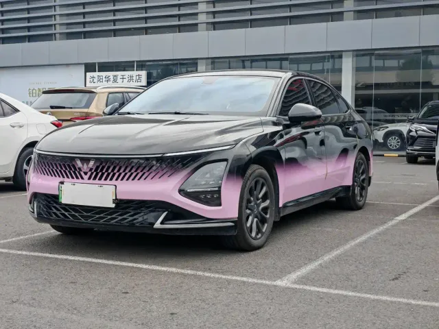Фотография автомобиля — Wuling Starlight