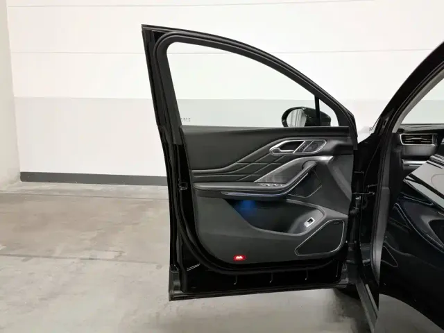 Hongqi Hongqi HS7 PHEV 2024 2.0T PHEV AWD Qichang Edition 7-seater — Фото автомобиля 8