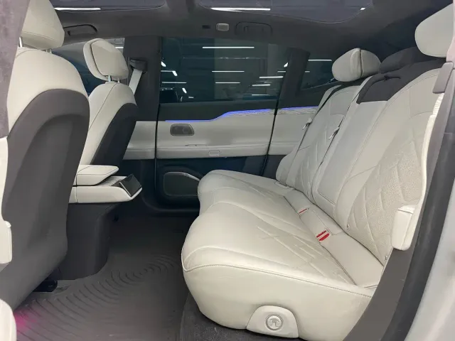 Nio ET7 — Фото автомобиля 13