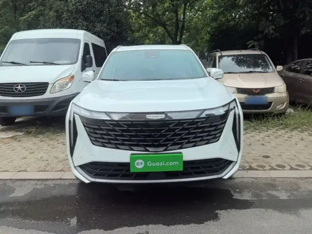 Geely Boyue L — Фото автомобиля 2