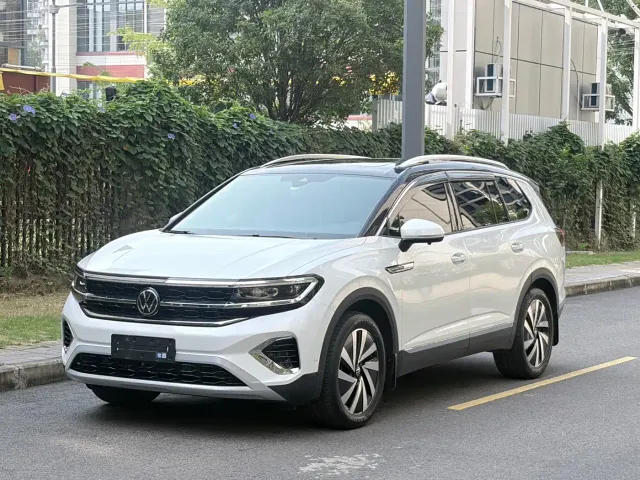 Фотография автомобиля — Volkswagen Talagon