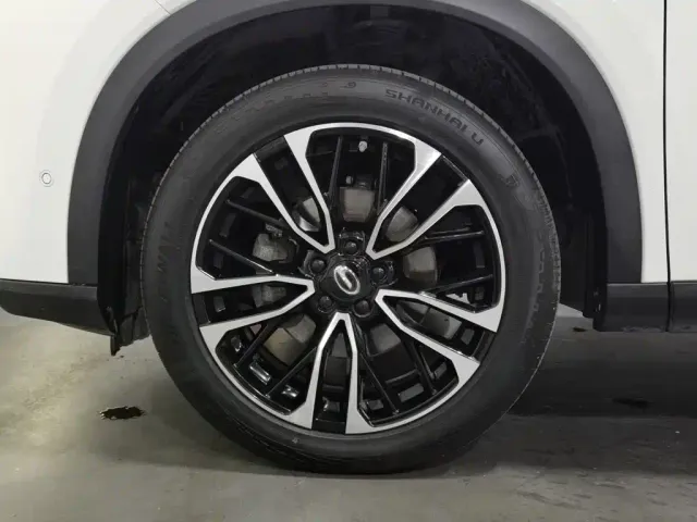 GAC Trumpchi GS4 PLUS — Фото автомобиля 17