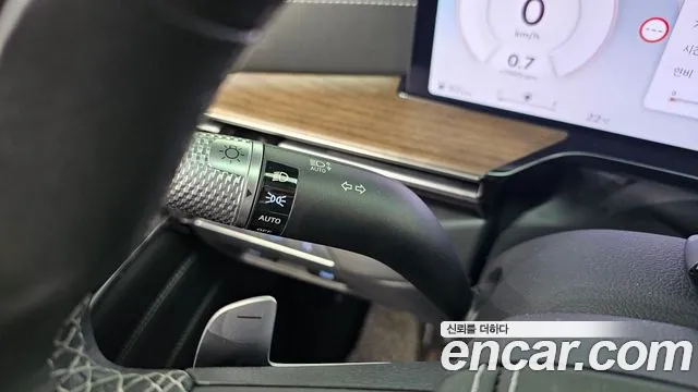 Genesis GV80 — Фото автомобиля 30