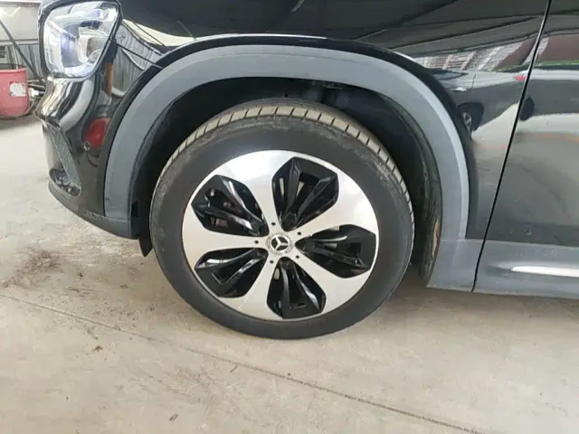 Mercedes-Benz GLB-Class — Фото автомобиля 22