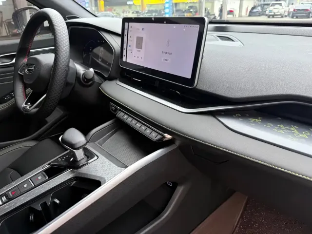 Geely Xingrui — Фото автомобиля 8