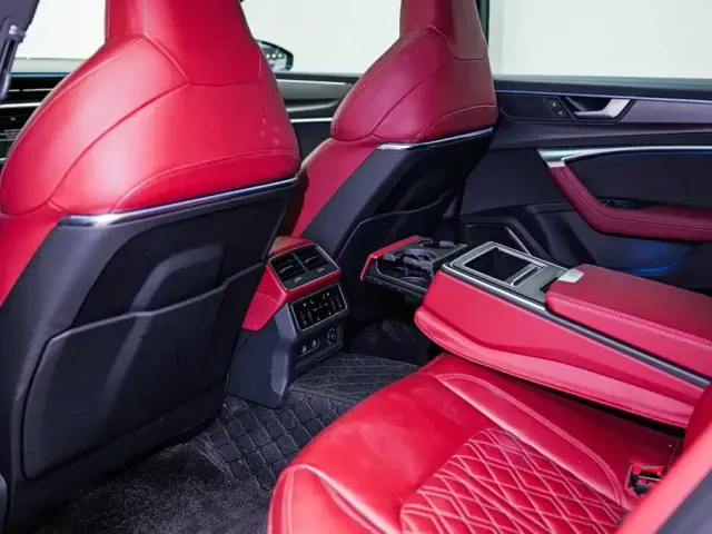 Audi A7L — Фото автомобиля 14