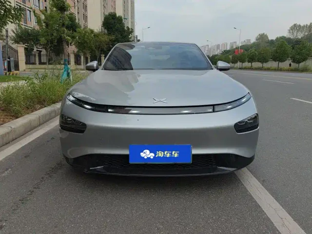 Xpeng P7 — Фото автомобиля 2
