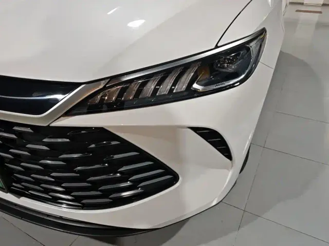 BYD Qin PLUS — Фото автомобиля 23