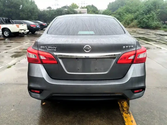 Nissan Sylphy — Фото автомобиля 5