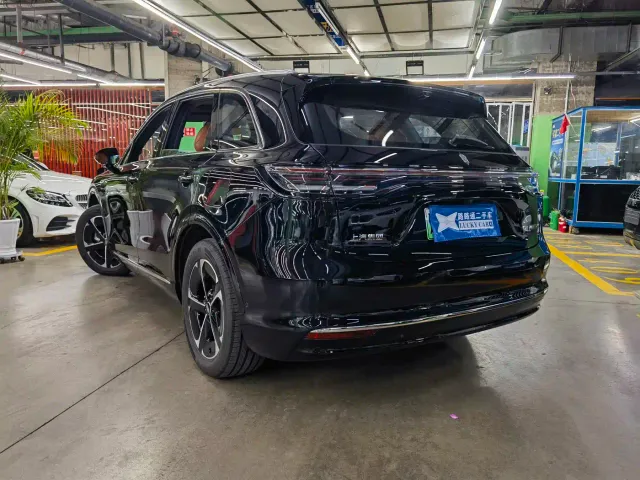 Shangjie SUV — Фото автомобиля 4