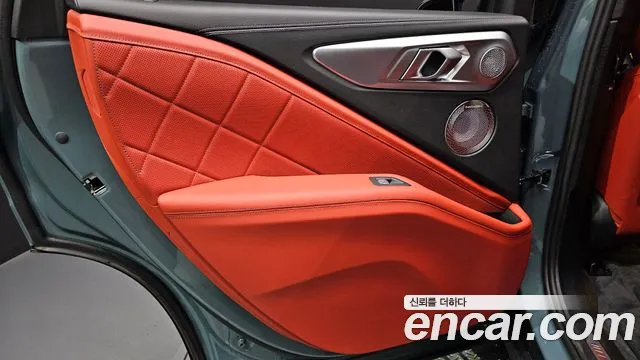BMW XM — Фото автомобиля 24