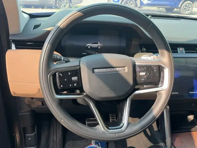 Land Rover Discovery Sport — Фото автомобиля 2