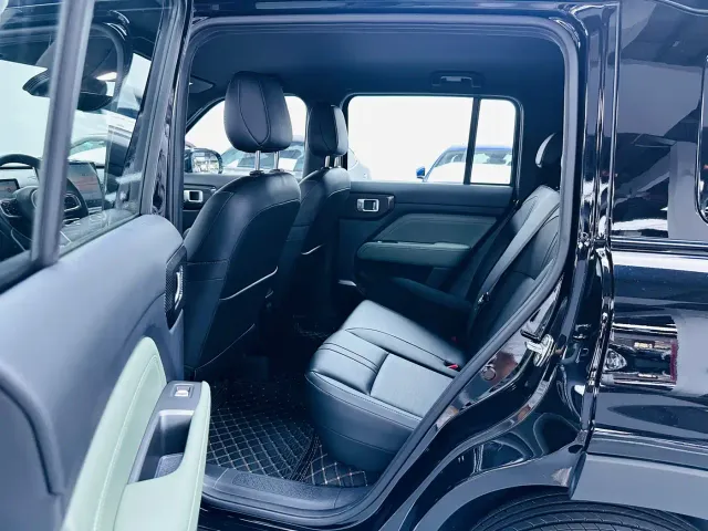 Baojun Yep Plus — Фото автомобиля 9